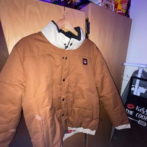 686 InfiDry 10K Waterproof 10KBreatheable Snow Jacket - Men’s Medium